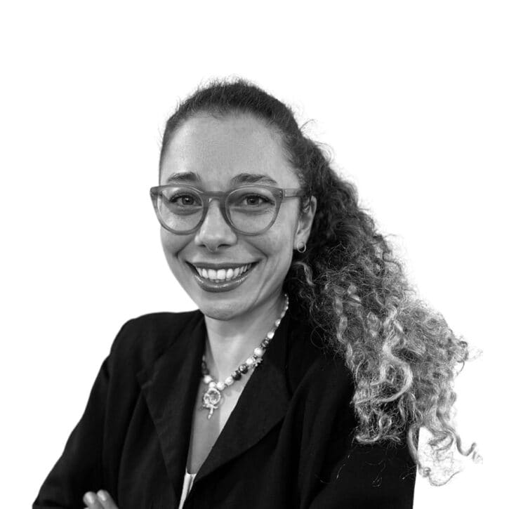 Başak Özkan photo