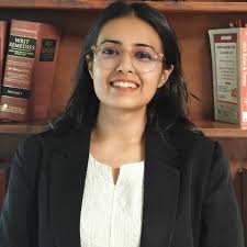 Shivangi Bhasin photo