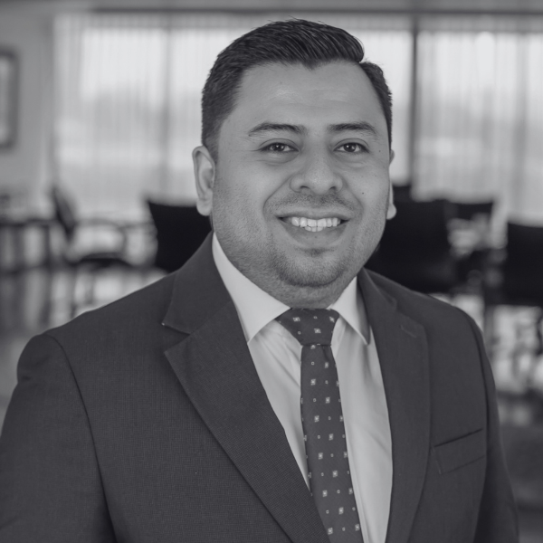 Hugo Velásquez photo