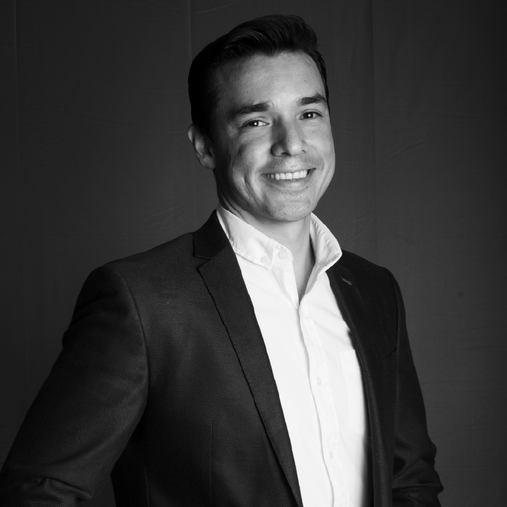 Héctor Morales photo