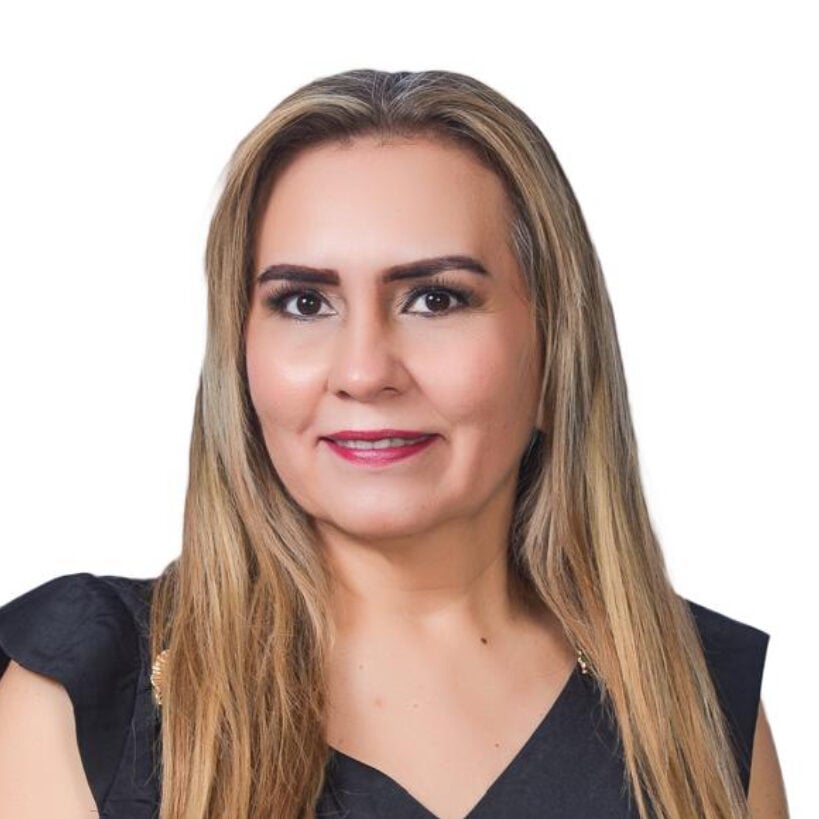 Dolores Escarlett Menacho Eyzaguirre photo