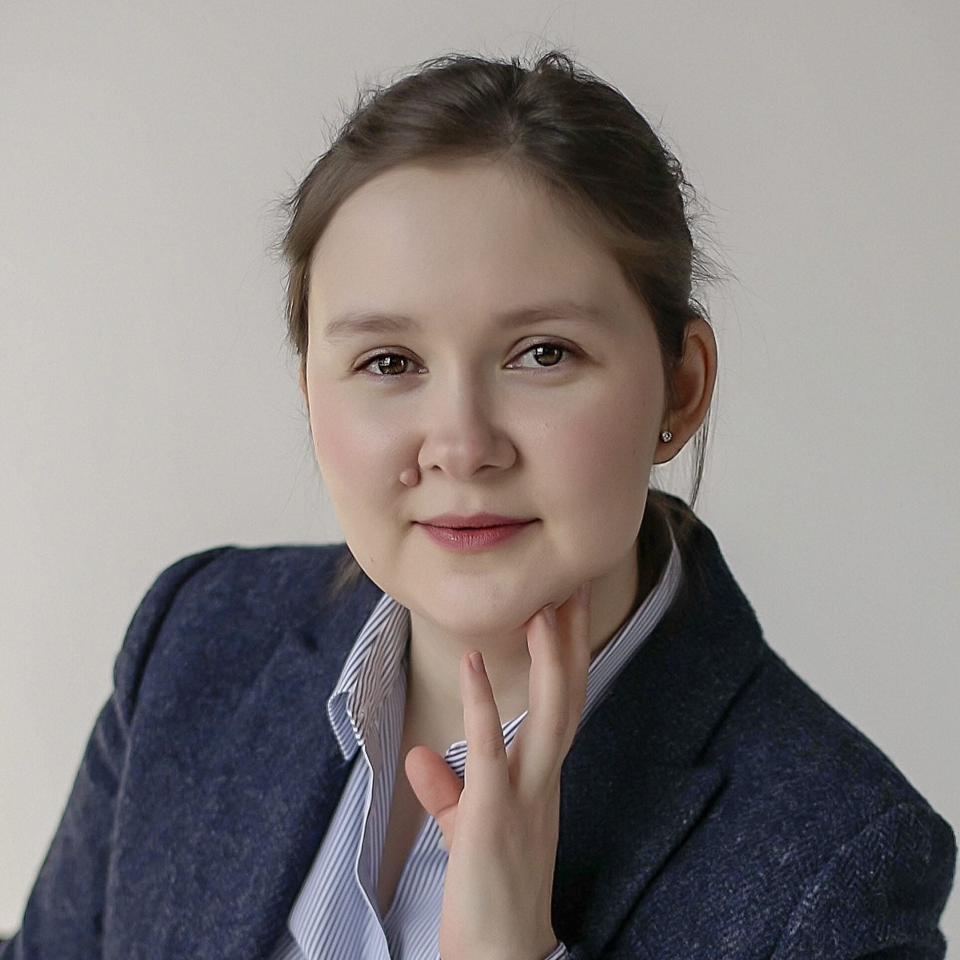Kamila Sharipova photo