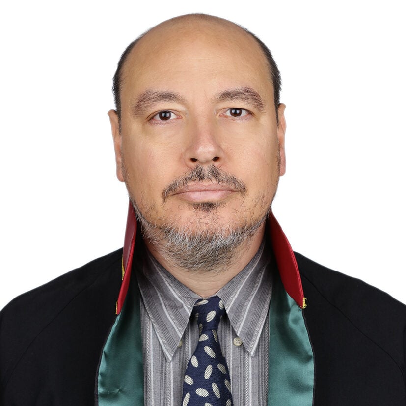 Ozgur Kurucuk photo