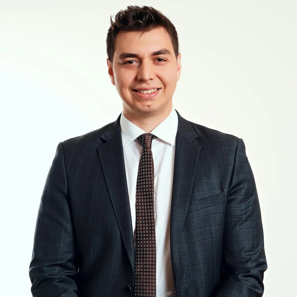 Ongun Özel photo