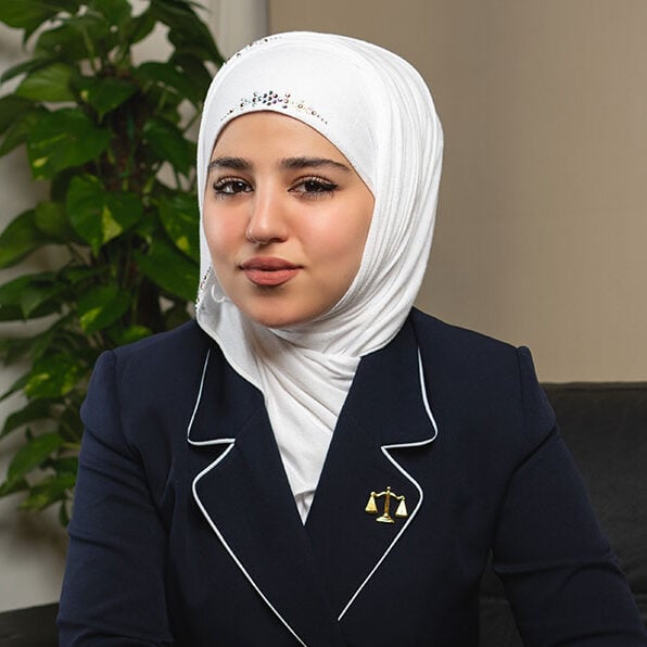 Zahraa Al Lami photo