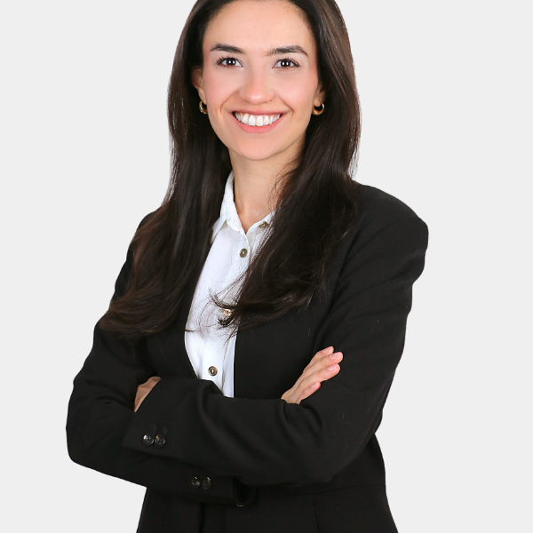 Öykü Süzgün Ünüvar photo