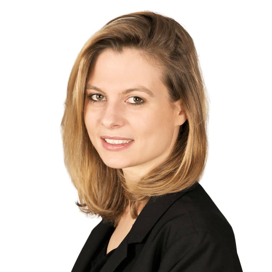 Julia Darcel photo