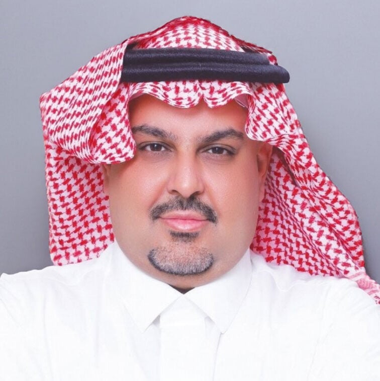 Bader AlBusaiyes photo
