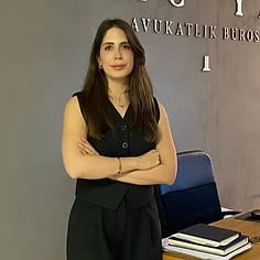 Senanaz Delil photo