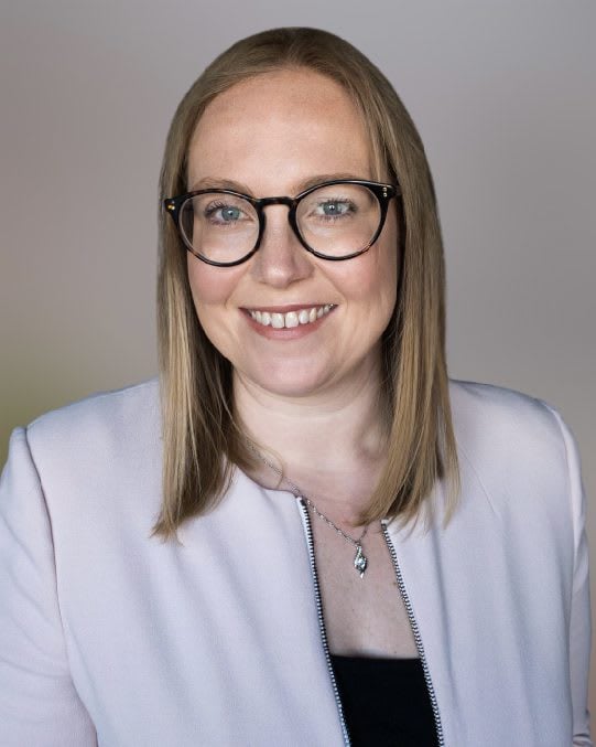 Alice Price photo