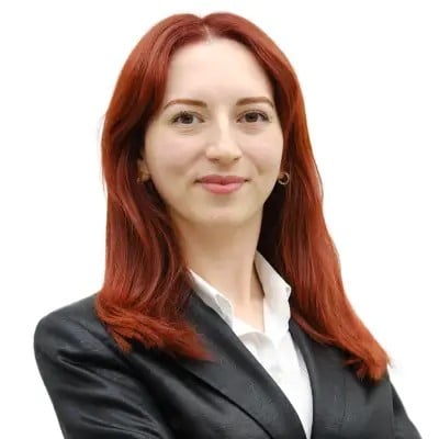 Çağla Şenol photo