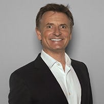 Oliver Bray photo