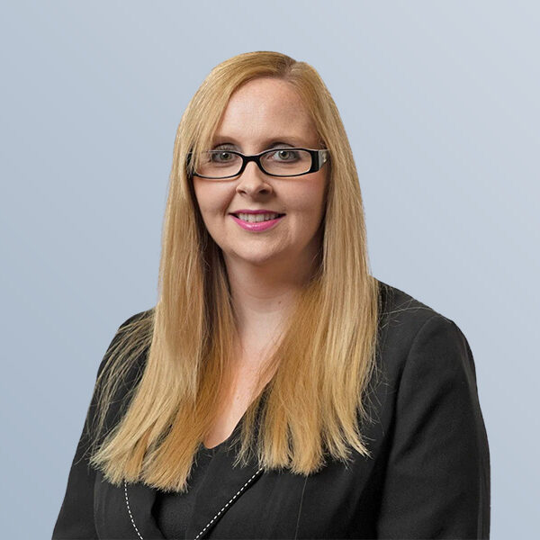 Hannah Giles photo