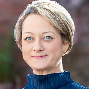 Alison Jones photo