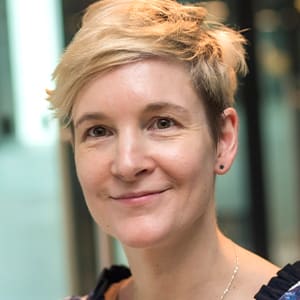 Laura Brown photo