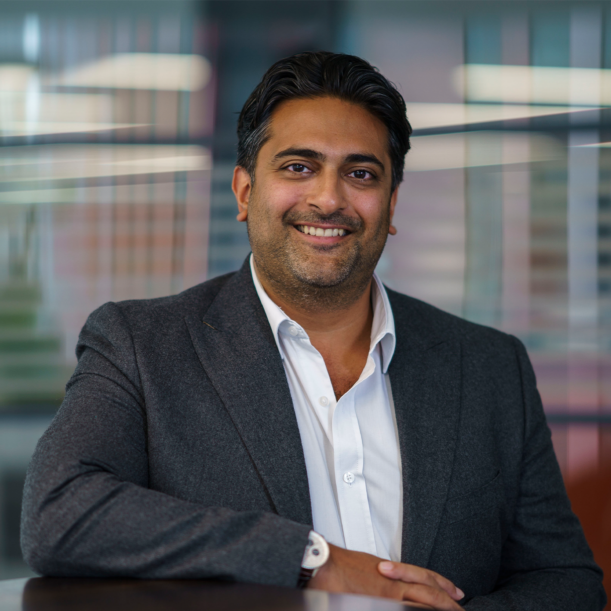 Sam Ahuja photo