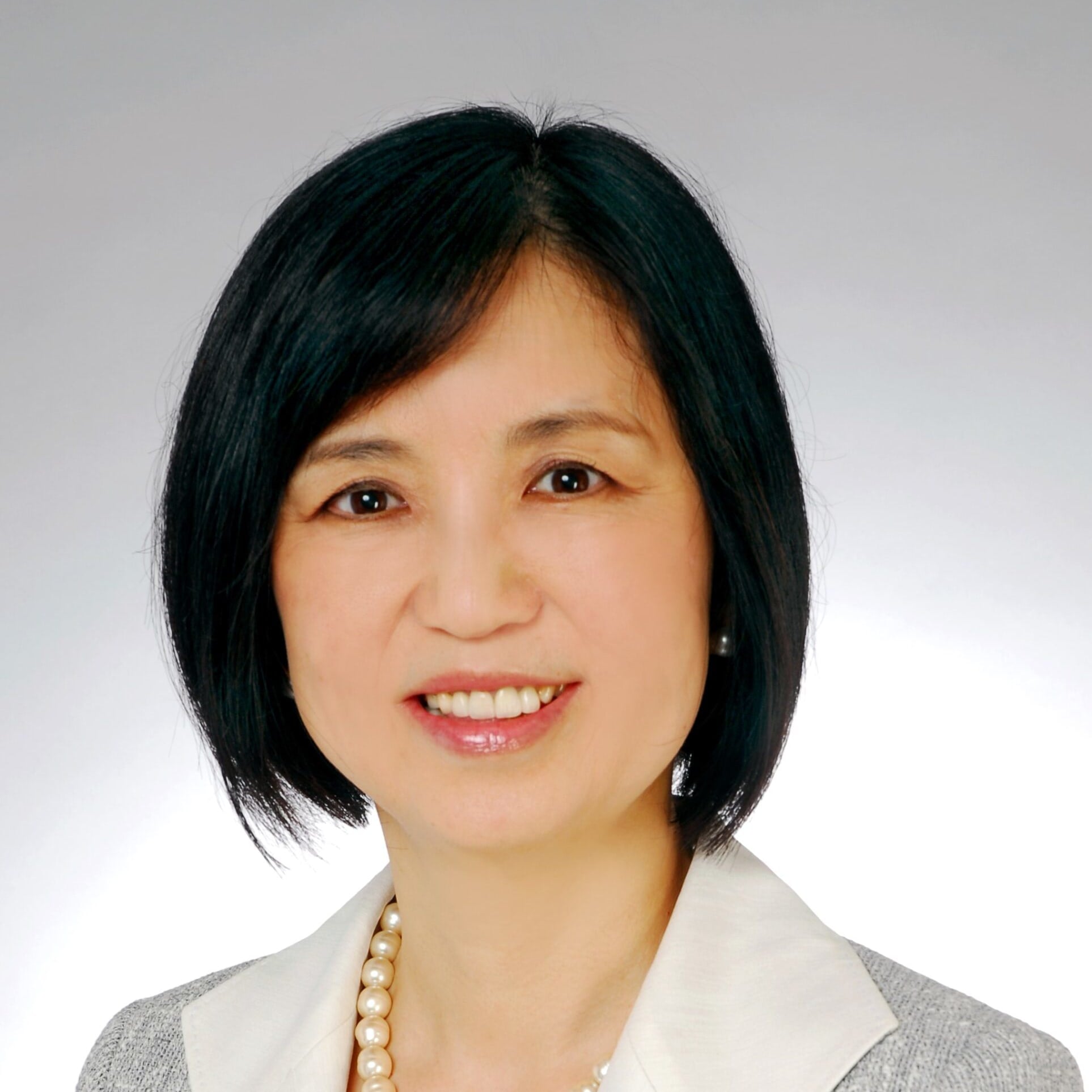 Mami Hino photo