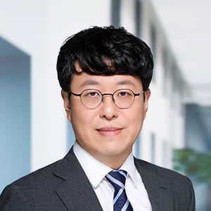 Geun-Bae Seok photo