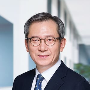 Chang-Young Cho photo