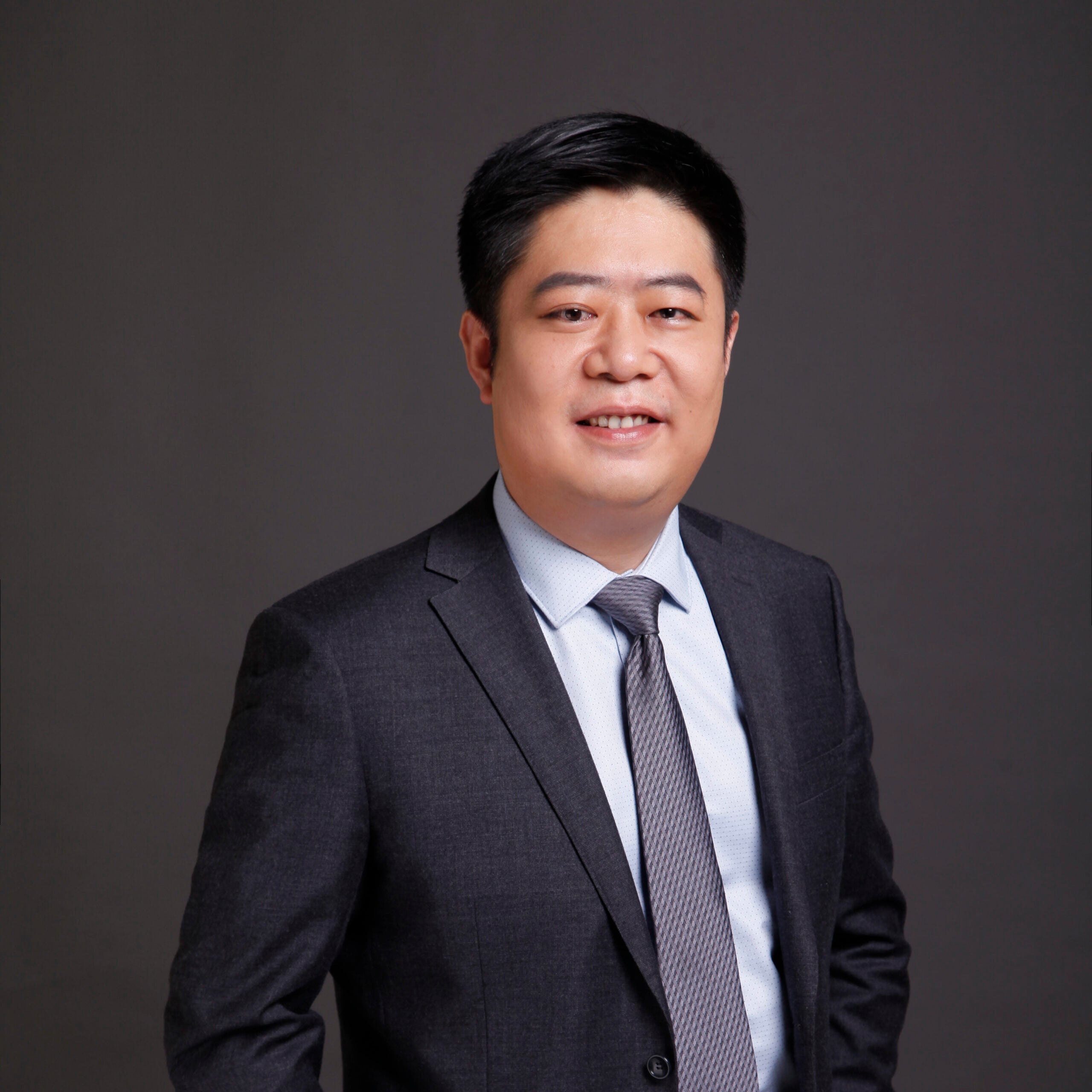 Yue (Brett) Zhang photo