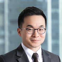 Chul Hwan Jung photo