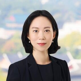 Mia Kim photo