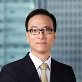 Kyung Yul Lee photo