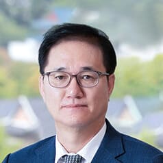 Byung-Moon Jung photo
