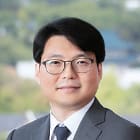 Hyun Wook Shin photo