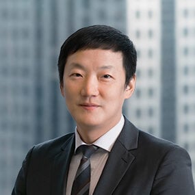Sung Il Yoon photo