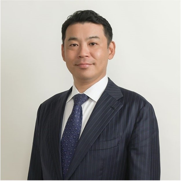 Kazuhilo Kikawa photo