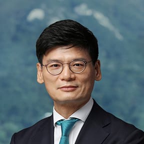 Hyeon Kang photo