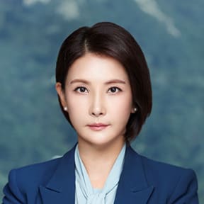 Ji Yeon Park photo
