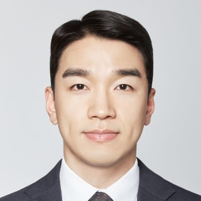 Kun Hoon Lee photo