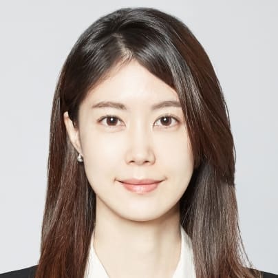Esther LEE photo