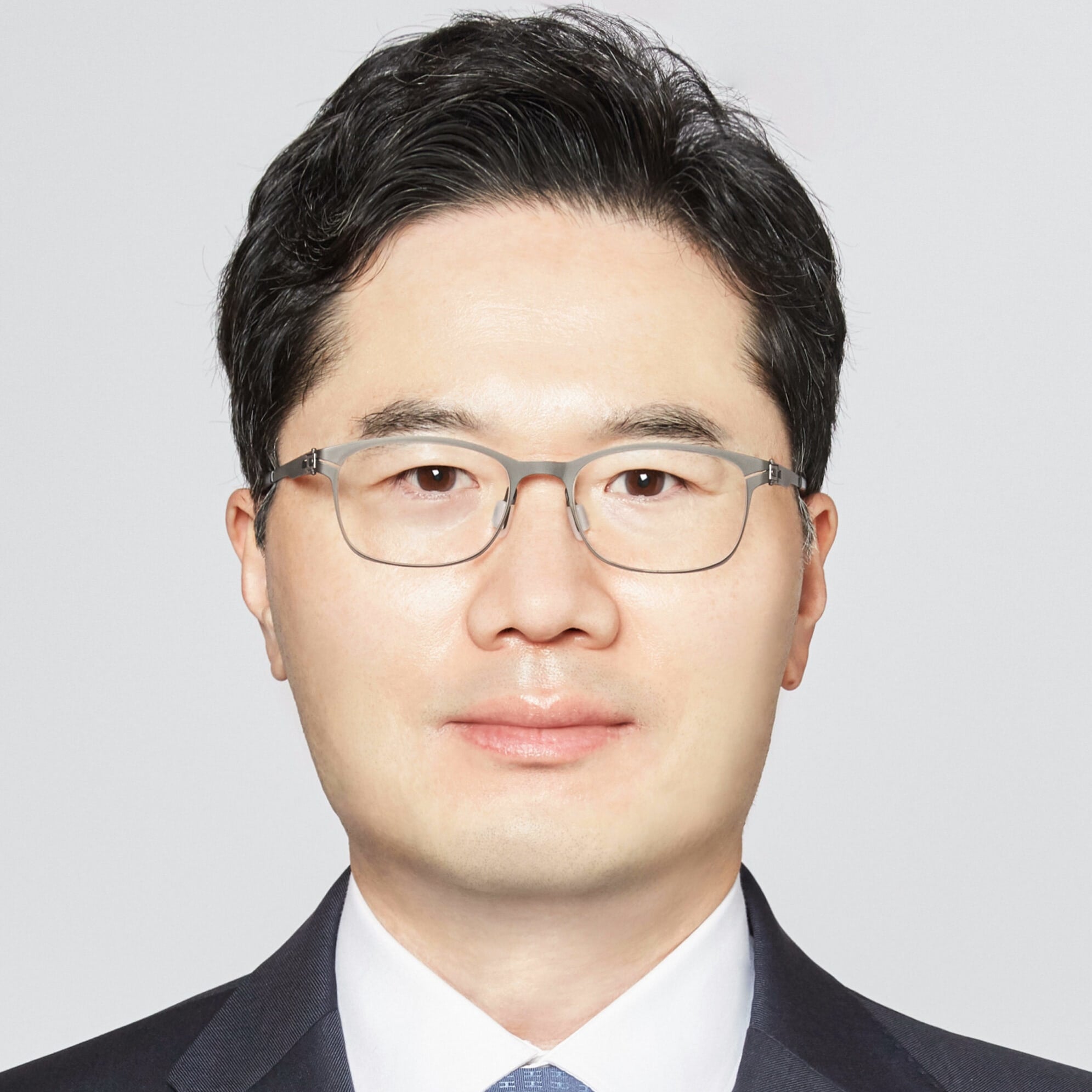 Sung Hyun Ryoo photo