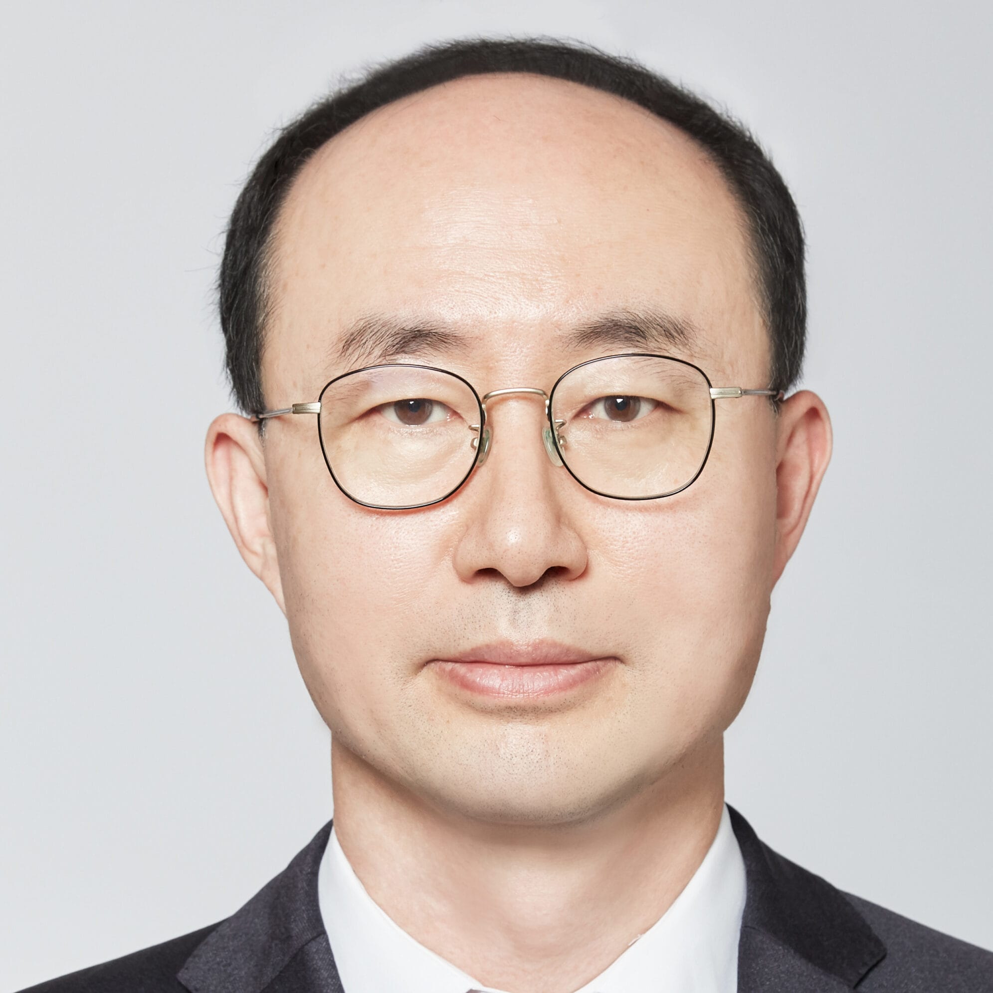 Un Ho Kim photo