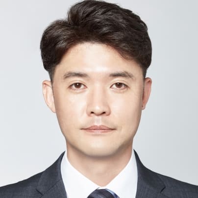 Joo Young Lee photo