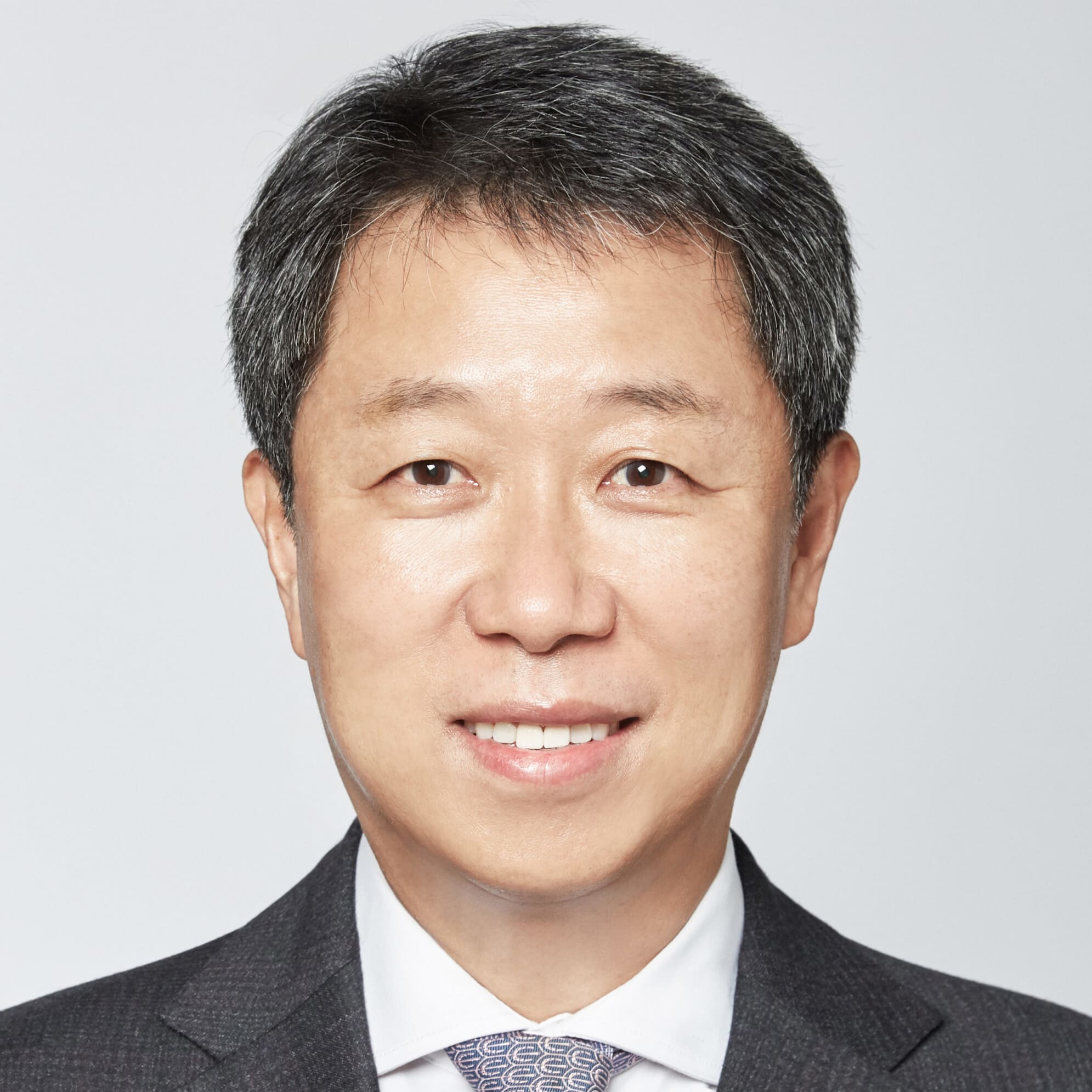 Chang Hee Suh photo