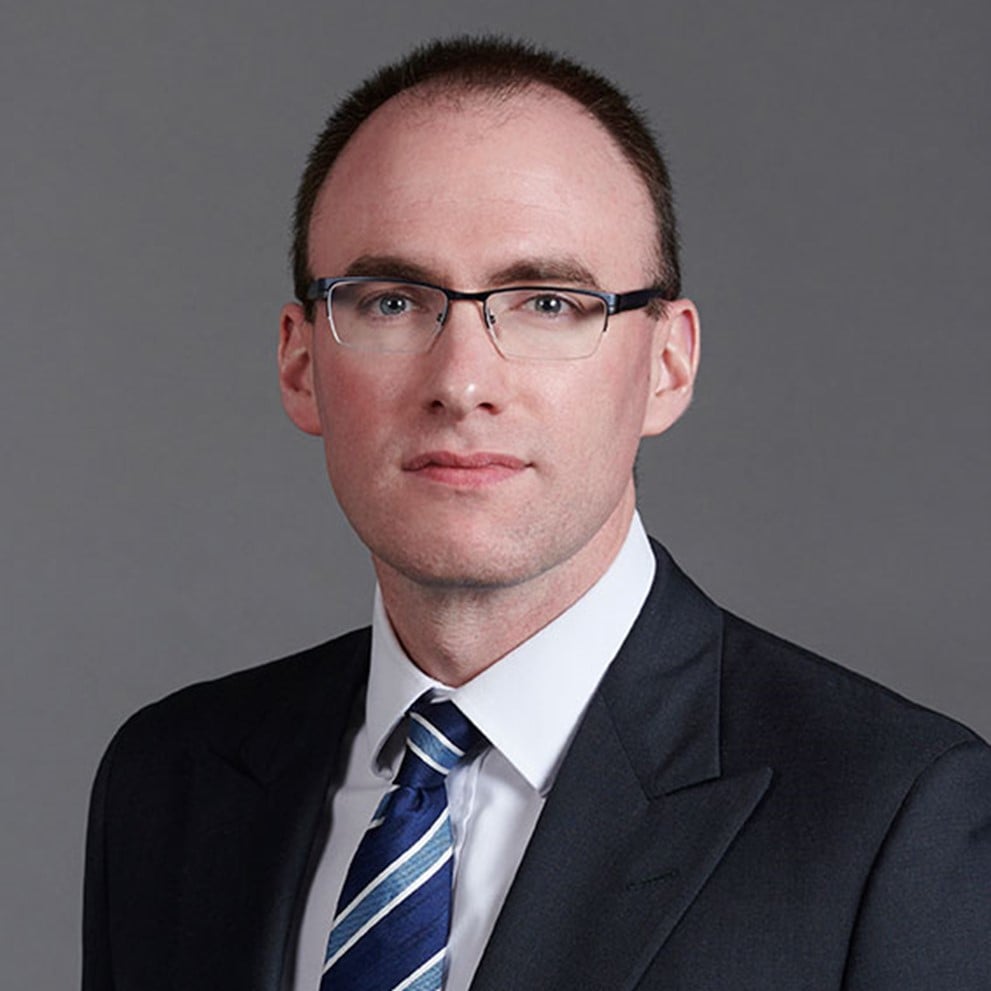 Dominic Robertson photo