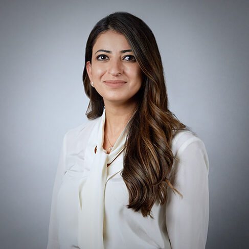 Reem Al Mahroos photo