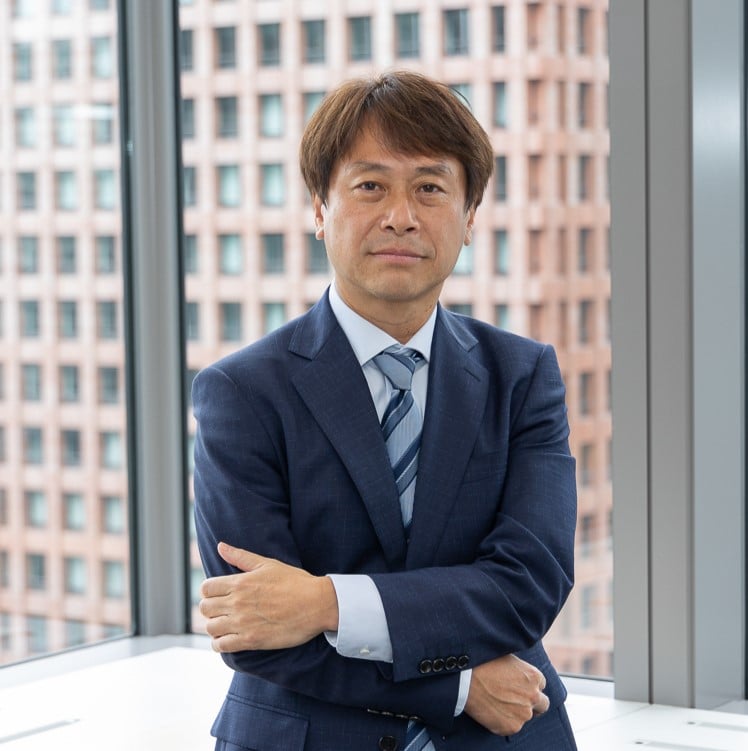 Shinya Tago photo