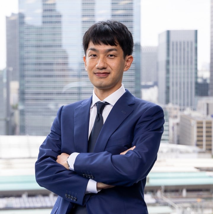 Akira Karasawa photo
