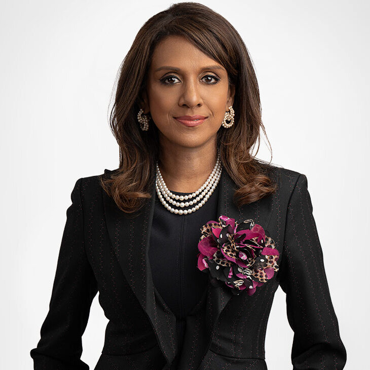 Karen Abraham photo