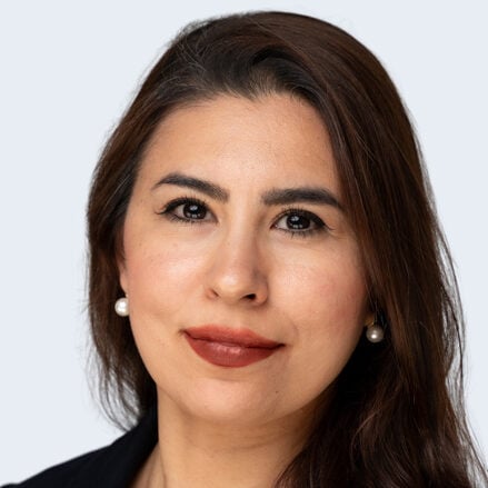Nilufer Ozdemir photo