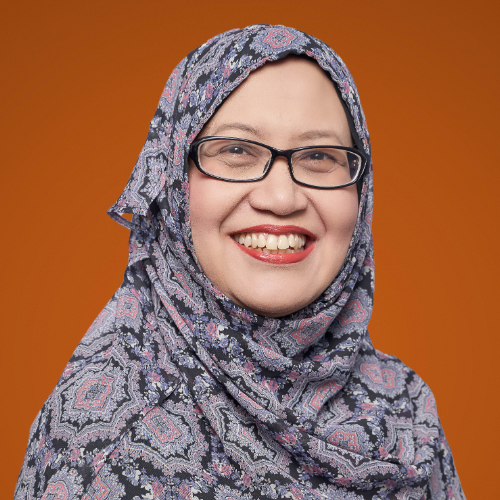 Intan Haryati photo