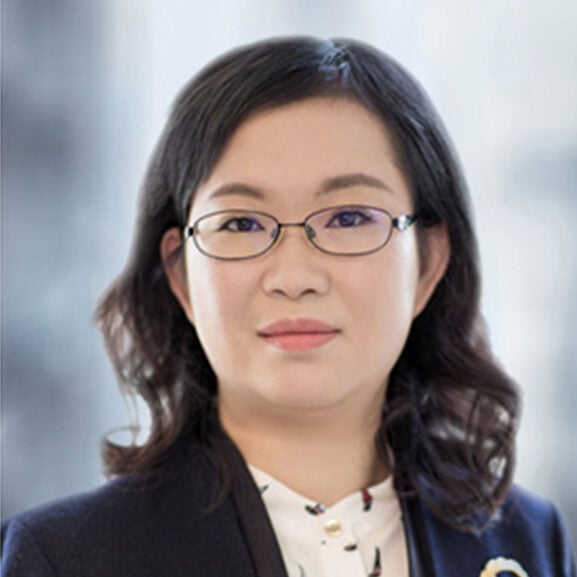 Qian Zhou photo