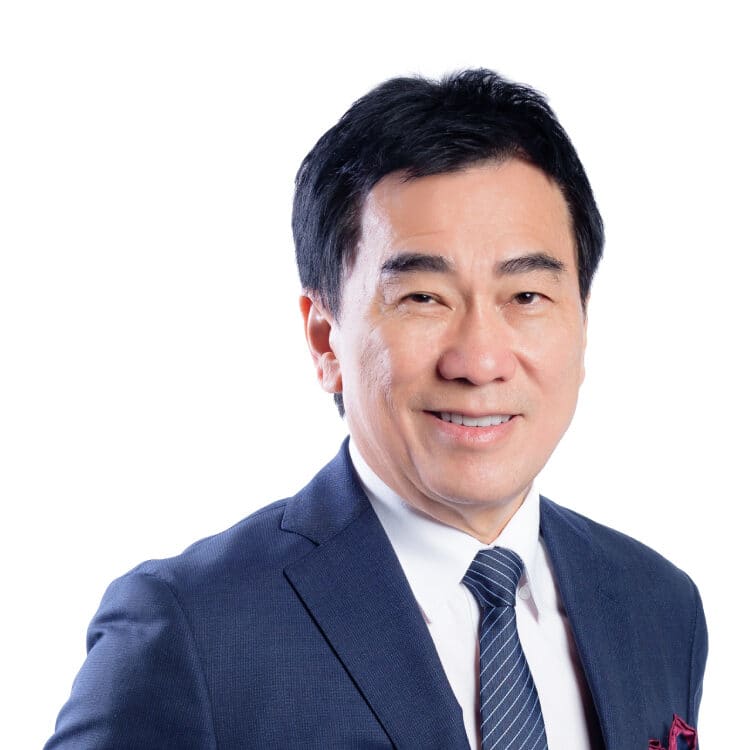 Weerawong Chittmittrapap photo