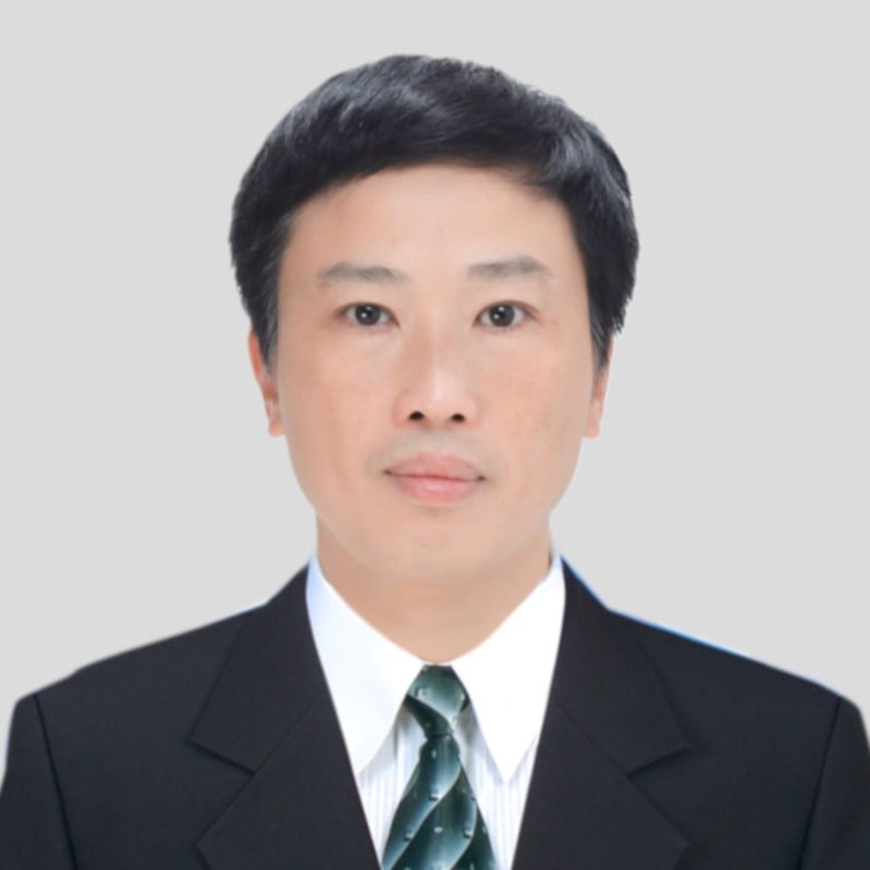 Van Tuan Nguyen photo