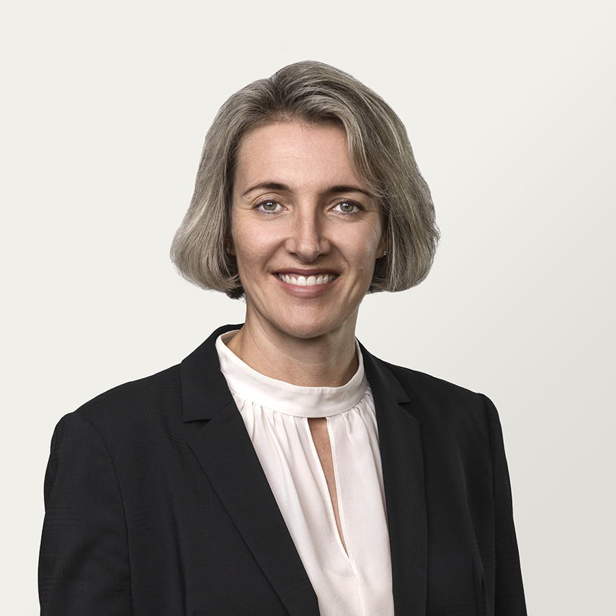 Lucinda Smith photo